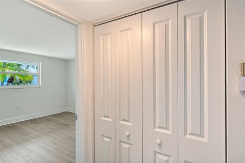 Villa ou maison à vendre à Longboat Key, Floride: 2 chambres, 132.76 m2 № 2419107 - photo 30