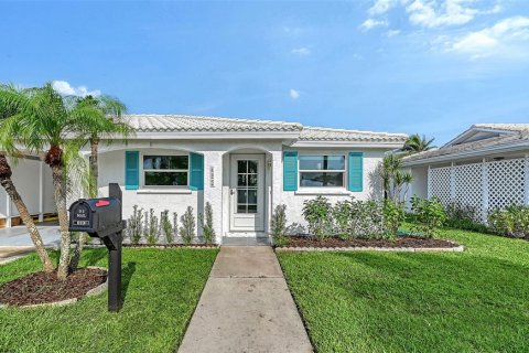 Villa ou maison à Longboat Key, Floride 2 chambres, 132.76 m2 № 2419107