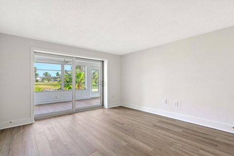 Villa ou maison à vendre à Longboat Key, Floride: 2 chambres, 132.76 m2 № 2419107 - photo 19