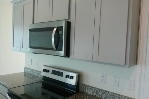 Adosado en alquiler en Davenport, Florida, 3 dormitorios, 140.47 m2 № 1803679 - foto 16