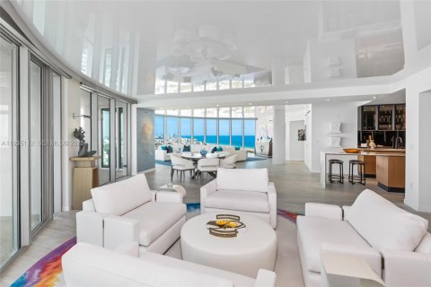 Купить кондоминиум в Майами-Бич, Флорида 3 спальни, 312.62м2, № 1993657 - фото 20