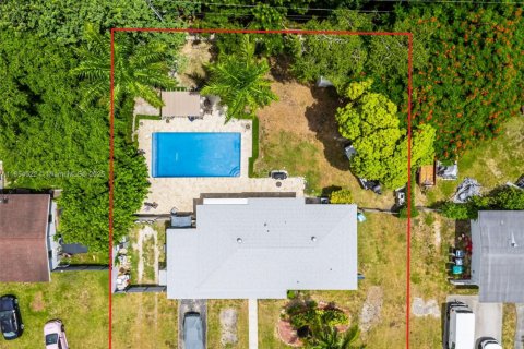 Casa en venta en Palmetto Bay, Florida, 3 dormitorios, 100.43 m2 № 1878809 - foto 4