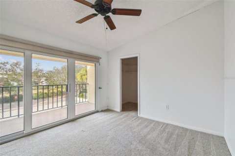 Condo in Saint Petersburg, Florida, 2 bedrooms  № 1837035 - photo 6