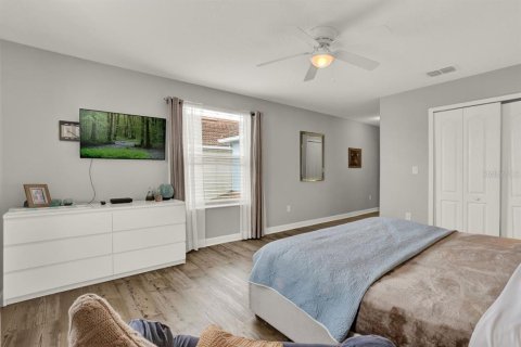 Casa en venta en Kissimmee, Florida, 5 dormitorios, 286.23 m2 № 1902047 - foto 22