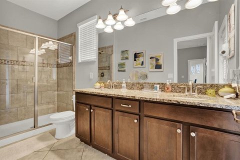 Casa en venta en Kissimmee, Florida, 5 dormitorios, 286.23 m2 № 1902047 - foto 15