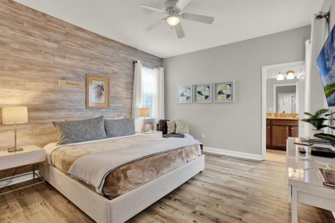 Casa en venta en Kissimmee, Florida, 5 dormitorios, 286.23 m2 № 1902047 - foto 12
