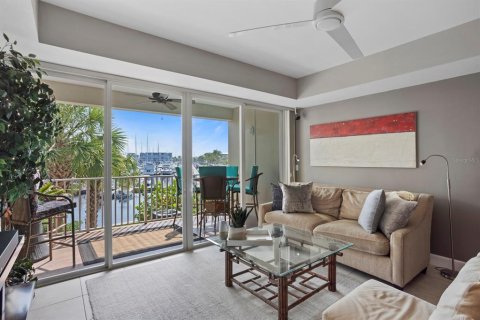 Touwnhouse à vendre à Ruskin, Floride: 3 chambres, 131.64 m2 № 1543085 - photo 7