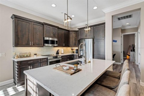 Villa ou maison à louer à Bradenton, Floride: 3 chambres, 192.49 m2 № 2156082 - photo 17