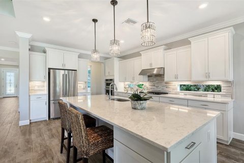 Casa en venta en Bradenton, Florida, 4 dormitorios, 393.16 m2 № 2239436 - foto 11