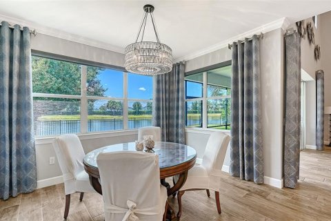 Casa en venta en Bradenton, Florida, 4 dormitorios, 393.16 m2 № 2239436 - foto 12
