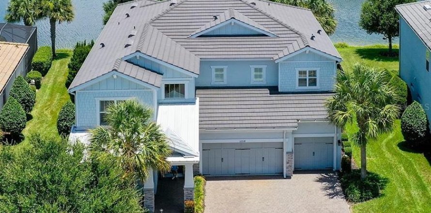 Casa en Bradenton, Florida 4 dormitorios, 393.16 m2 № 2239436
