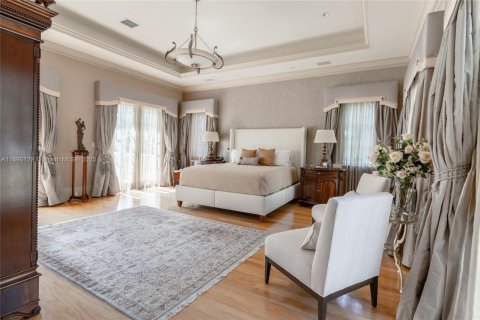 Villa ou maison à vendre à Pinecrest, Floride: 6 chambres, 616.03 m2 № 1946314 - photo 15