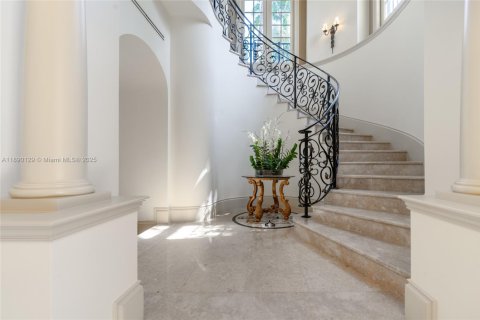 Villa ou maison à vendre à Pinecrest, Floride: 6 chambres, 616.03 m2 № 1946314 - photo 6