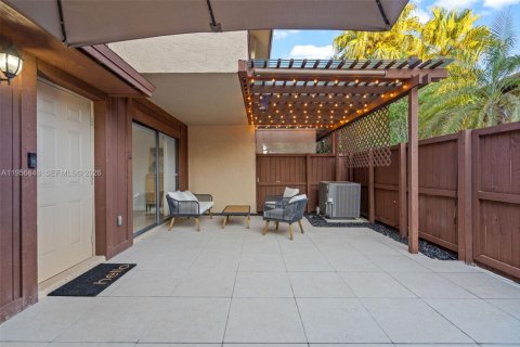 Купить кондоминиум в Майами, Флорида 3 спальни, 121.7м2, № 2025018 - фото 6