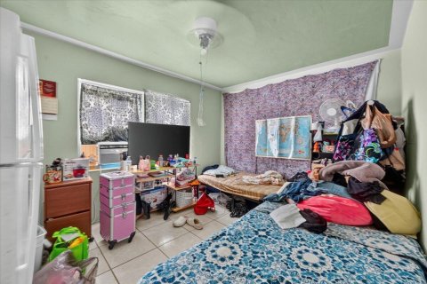 Купить коммерческую недвижимость в Окленд-Парк, Флорида 158.96м2, № 2185147 - фото 28