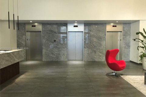 Copropriété à louer à Coral Gables, Floride: 1 chambre, 74.14 m2 № 1992780 - photo 23