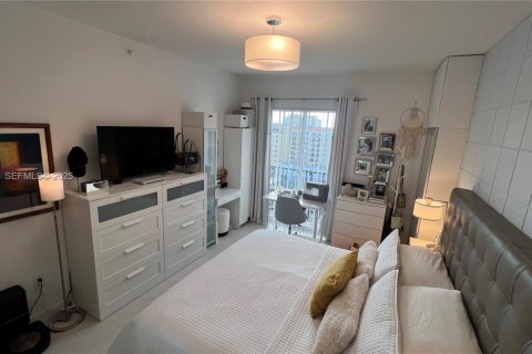 Copropriété à louer à Coral Gables, Floride: 1 chambre, 74.14 m2 № 1992780 - photo 12