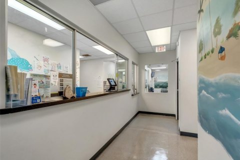 Commercial property in Orlando, Florida 250.84 sq.m. № 2196105 - photo 5