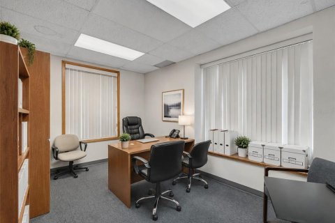 Commercial property in Orlando, Florida 250.84 sq.m. № 2196105 - photo 26