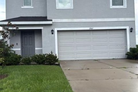 House in Bradenton, Florida 5 bedrooms, 227.33 sq.m. № 2369735