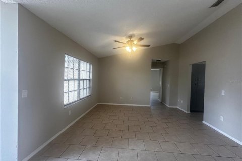 Casa en alquiler en Ocala, Florida, 3 dormitorios, 122.26 m2 № 1916381 - foto 2