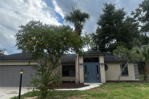 Casa en alquiler en Ocala, Florida, 3 dormitorios, 122.26 m2 № 1916381 - foto 1