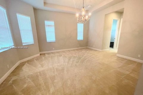 Villa ou maison à louer à Palm Beach Gardens, Floride: 4 chambres, 293.29 m2 № 2037845 - photo 12