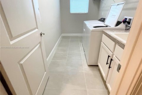 Villa ou maison à louer à Palm Beach Gardens, Floride: 4 chambres, 293.29 m2 № 2037845 - photo 26