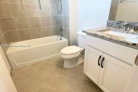 Villa ou maison à louer à Palm Beach Gardens, Floride: 4 chambres, 293.29 m2 № 2037845 - photo 20