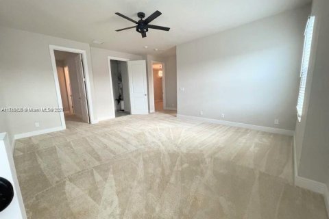 Villa ou maison à louer à Palm Beach Gardens, Floride: 4 chambres, 293.29 m2 № 2037845 - photo 17