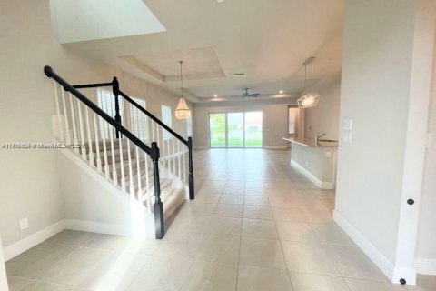 Villa ou maison à louer à Palm Beach Gardens, Floride: 4 chambres, 293.29 m2 № 2037845 - photo 10