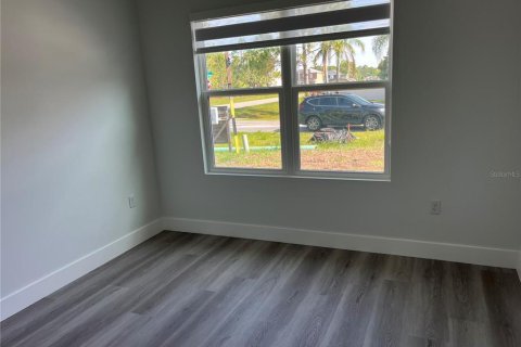 House in Kissimmee, Florida 3 bedrooms, 167.22 sq.m. № 1798661 - photo 8