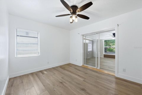 Casa en venta en Sarasota, Florida, 4 dormitorios, 144.09 m2 № 2377498 - foto 12
