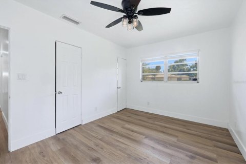 Casa en venta en Sarasota, Florida, 4 dormitorios, 144.09 m2 № 2377498 - foto 18
