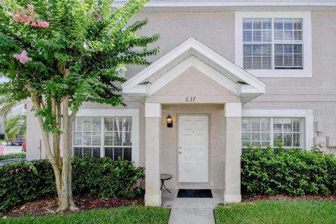 Adosado en alquiler en Brandon, Florida, 2 dormitorios, 107.67 m2 № 1869737 - foto 1