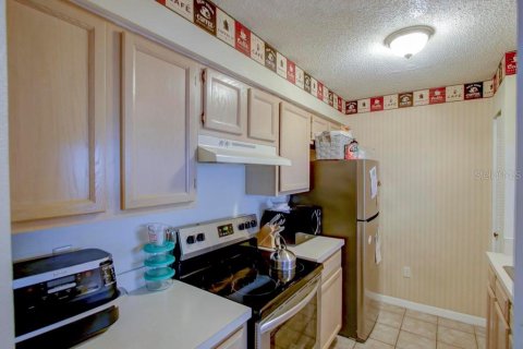Adosado en alquiler en Brandon, Florida, 2 dormitorios, 107.67 m2 № 1869737 - foto 9