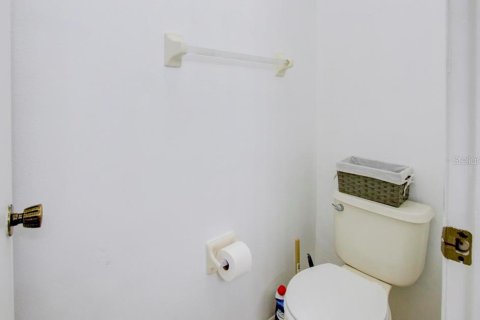 Adosado en alquiler en Brandon, Florida, 2 dormitorios, 107.67 m2 № 1869737 - foto 17