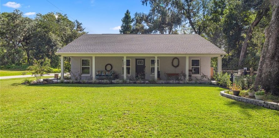 Villa ou maison à Summerfield, Floride 3 chambres, 147.16 m2 № 1919494