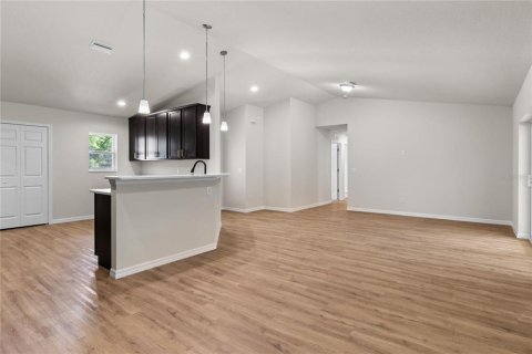 Casa en venta en Dunnellon, Florida, 4 dormitorios, 146.14 m2 № 1847171 - foto 10
