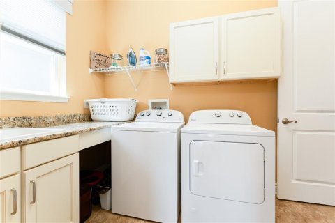 Casa en venta en Fish Hawk, Florida, 2 dormitorios, 171.31 m2 № 1899919 - foto 30