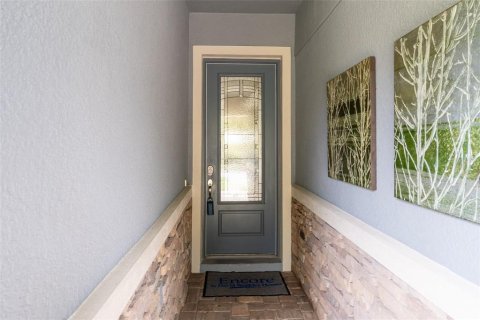 Casa en venta en Fish Hawk, Florida, 2 dormitorios, 171.31 m2 № 1899919 - foto 2