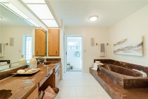 Villa ou maison à vendre à Englewood, Floride: 2 chambres, 173.63 m2 № 1287672 - photo 26