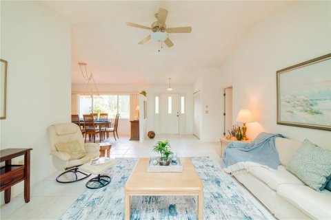 Villa ou maison à vendre à Englewood, Floride: 2 chambres, 173.63 m2 № 1287672 - photo 7