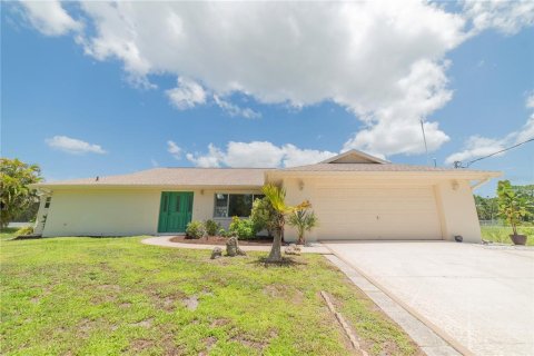 Villa ou maison à vendre à Englewood, Floride: 2 chambres, 173.63 m2 № 1287672 - photo 3