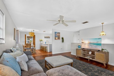 Villa ou maison à vendre à Palmetto, Floride: 3 chambres, 172.43 m2 № 2413697 - photo 16