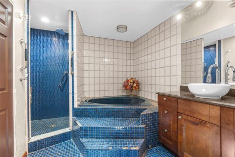 Casa en venta en Lutz, Florida, 5 dormitorios, 242.38 m2 № 1851747 - foto 22