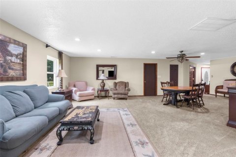 Casa en venta en Lutz, Florida, 5 dormitorios, 242.38 m2 № 1851747 - foto 8