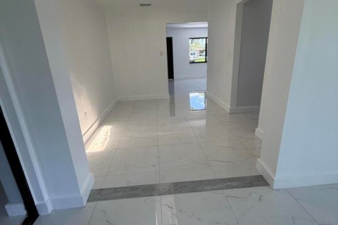 Casa en venta en Tamarac, Florida, 2 dormitorios, 149.85 m2 № 2382870 - foto 26
