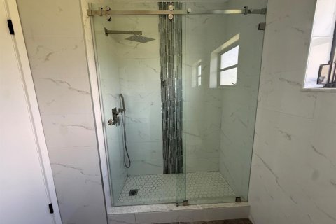 Casa en venta en Tamarac, Florida, 2 dormitorios, 149.85 m2 № 2382870 - foto 20