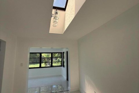 Casa en venta en Tamarac, Florida, 2 dormitorios, 149.85 m2 № 2382870 - foto 24